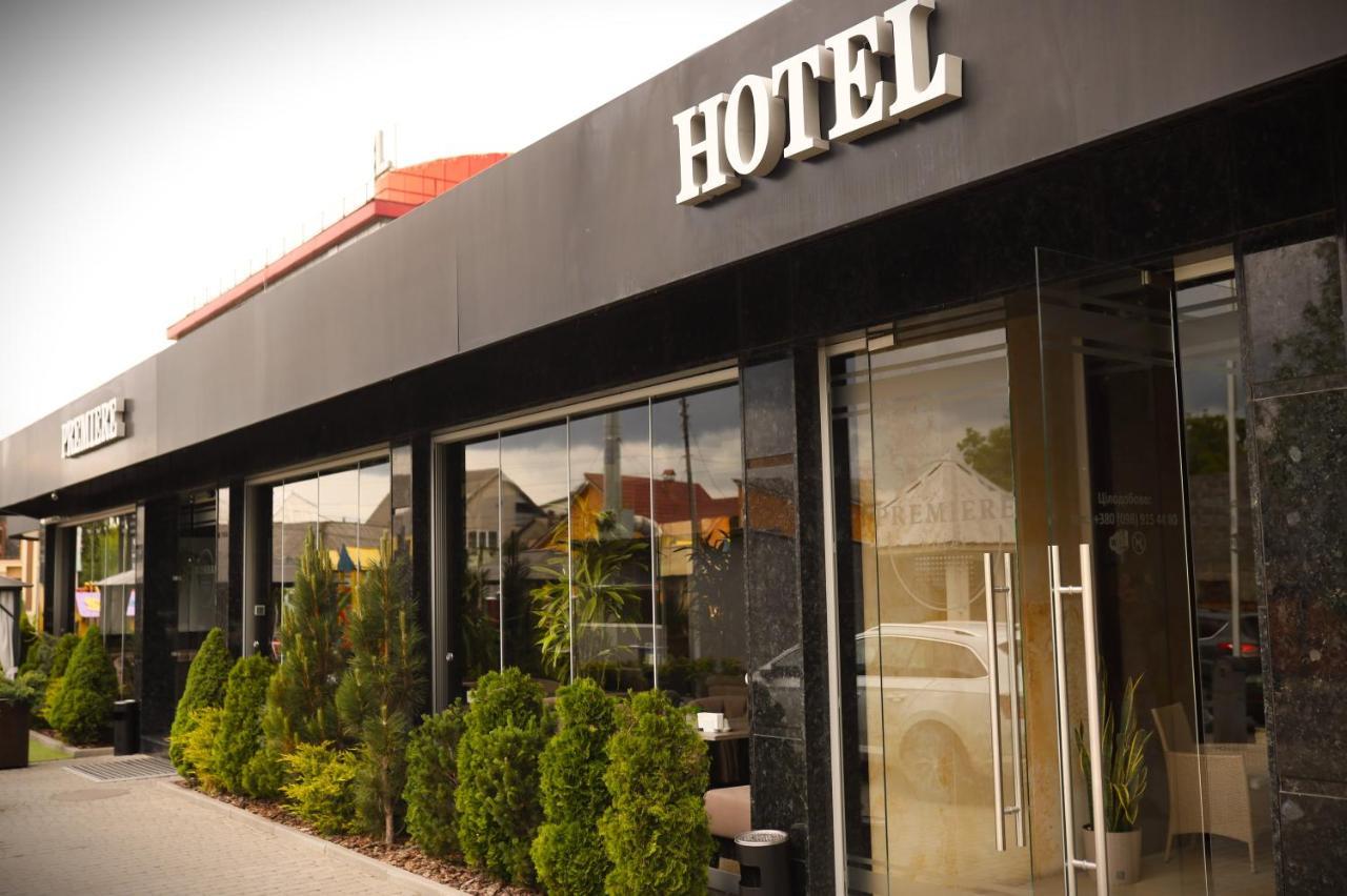 Premiere Hotel Chust Exterior foto